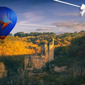 Offrez un Billet Cadeau pour découvrir la vallée des Châteaux en Périgord Noir.