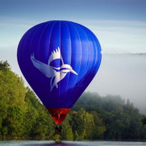 Vol Exclusif au dessus de la Dordogne dans la vallée des Châteaux en Périgord Noir.